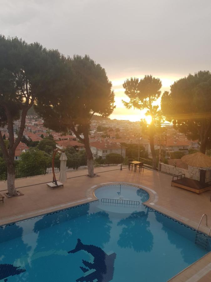 脉索尔马兹酒店 Çeşme 外观 照片