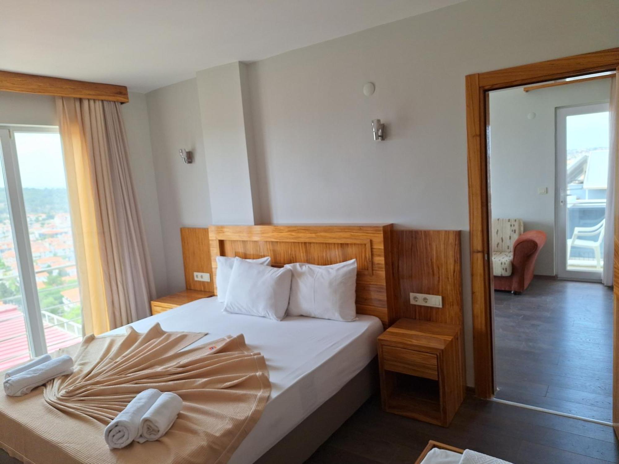 脉索尔马兹酒店 Çeşme 外观 照片